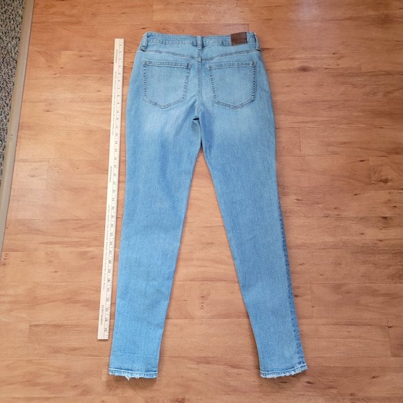 Maurices Denim Jeans  Size 2 Blue Jeans - Picture 6 of 7